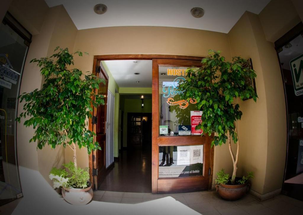 La Casa Del Peregrino Hostel Salta Exterior photo